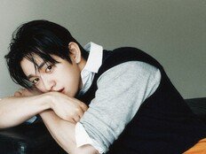 [공식] 박진영 컴백, 절친 원필과 입맞춤♥…신보 13일 발매