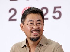 칸이 부르고 루이비통이 택했다…10년 만에 돌아온 ‘나홍진의 존재감’