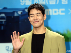 이상윤, 법륜스님과 인도行…‘스님과 손님’ 출격