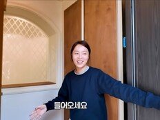 황정음 “한부모 가정 엄마들, 외롭지 않게 해주고 싶었다”…유튜브로 전한 새 출발