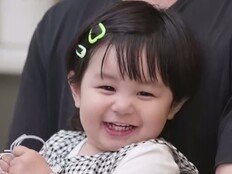 ‘심형탁 子’ 하루, 병아리 따라 졸졸…누가 병아리인지 모르겠네 (슈돌)