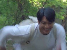 김요한♥이주연, 등산 데이트 맞아?…“나 잡아봐라” 전력 질주 (신랑수업2)