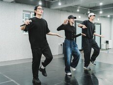 ‘와일드 씽’ 5개월간 흘린 구슬땀…아이돌 방불케 한 비하인드 스틸 공개