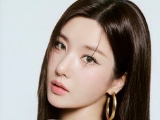 ‘워터밤 퀸’ 권은비, 존재감 이어간다…RBW와 새 출발 [공식]