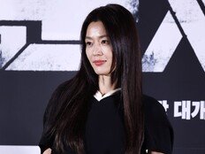 “스크린 밖으로 나온 천송이”…‘군체’ 전지현, 500만 돌파 이끈 독보적 스타성