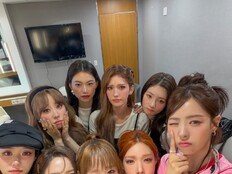 아이오아이·최예나·‘와일드 씽’까지…KT지니뮤직 레트로 흥행