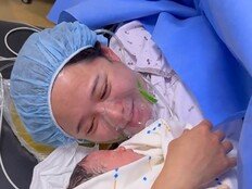 남보라, 응급 제왕절개로 득남 “자연주의 못해 아쉽…예쁘게 키울 것”