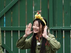 인생 쓴 맛 본 원희…생애 첫 놀이공원 알바 도전 (원희는 스무살)