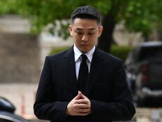 유아인, ‘50억 계약설+∝’…또 고개 든 ‘대마불사’ 논란[SD이슈]