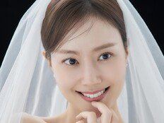 ‘새신부’ 문채원, 결혼 후 첫 SNS…불교 명언 남겼다
