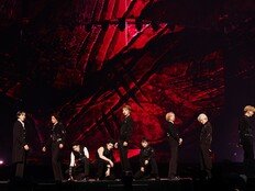 3연속 밀리언셀러의 포효, 아레나 장악한 앤팀 KSPO돔까지 이어간다