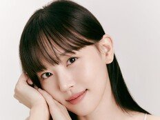‘남편들’부터 ‘모태솔로2’까지…강한나, 넷플릭스 릴레이 흥행 정조준
