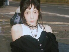 태연이라 가능했다… 번안곡 한계 넘고 ‘만찬가’로 또 차트 강타