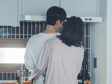 서인국♥박지현 이젠 아침도 함께…백허그 포착 (내일도 출근)