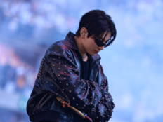 발렌시아가, BTS 정국 만을 위한 커스텀 룩 공개