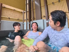 장성규·고영배, 日 온천서 과거 털어놨다…“연예계 은퇴할 뻔” (끼리끼리)