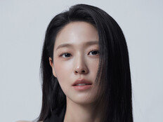 김설현, 디즈니+ ‘상남자’ 특별출연…이정은 비서 변신
