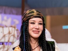엄정화, 완벽한 복근 비결은 ‘오이레몬수’…‘놀토’서 돌연 흑화 