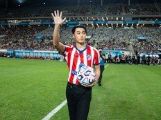 에이티즈 산 ‘이 남자 못하는 게 뭘까’ 개념 시축에 미친 피지컬까지
