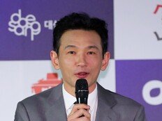 검찰, ‘황정민 스토킹 혐의’ 여성에 벌금 1000만원 구형