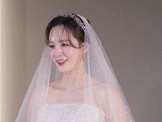 KCM, 15년 만에 ♥아내와 결혼식 올린다…“세상에서 제일 아름다워” (슈돌)