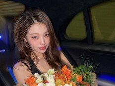 “내 인생 사랑해”…장원영, 22세 생일 제대로 즐겼네 [DA★]
