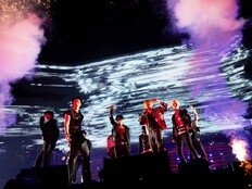 트레저, 日 팬 콘서트 투어 성료…홍콩서 열기 잇는다