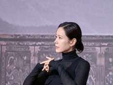 ‘스캔들’ 손예진, 옆모습까지 우아하게 [포토]