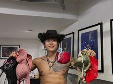 박재범 상탈하고 팬들이 던져 준 여성 속옷 인증 [DA★]
