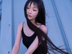 “예쁜 건 다 뺐다”… 낯설어서 매혹적인 ‘날것’의 류수정 [인터뷰]