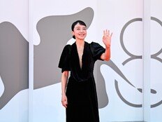 전도연, 베니스 연기상 놓쳐지만…넷플릭스, 美 오스카 여우주연상 캠페인 돌입