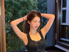 아이브 장원영, 애플힙 장난 아니네…바디라인도 비현실적 [DA★]