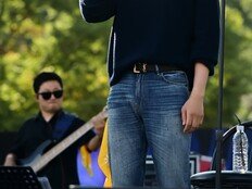 김남길 “반갑습니다, 신인 가수입니다”…데뷔 반년 만에 페스티벌