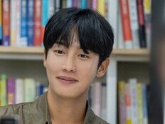 권화운, 기안84와 같이 뛰더니 터졌다…북토크까지 개최