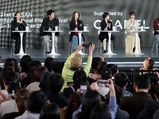 개막작의 꽃 된 ‘낮과 밤은 서로에게’…“꿈 같은 순간” (종합)[31st BIFF]