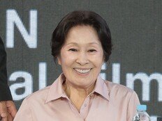 김혜자, ‘여전히 찬란하게’ 무대인사 당일 취소…손편지로 대신
