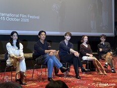 ‘재혼 황후’ 신민아 “황후役 처음…드레스 쉽지 않았다” [31st BIFF]