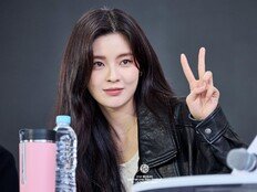 ‘수능, 출제의 비밀’ 이선빈·유재명, 부산국제영화제서 웃음꽃…수험생 응원까지