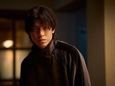 AI 아들 VS 진짜 아들…연상호 ‘실낙원’ 극과 극 비교 스틸 공개