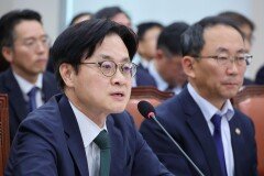 김정관 “메가특구법에 ‘주52시간 예외’ 포함돼야”