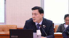 코스피 5500선 추락했는데…與대변인 “내년 1만피 갈것”
