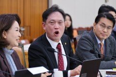 與운영위 “전두환·윤석열 내란 부인한 김태규, 국감서 빠져라”