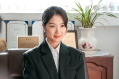 김혜윤, 의사 아닌 변호사 됐다…“전문직 연기 처음” (굿파트너2)