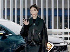 카즈하의 고급美…눈빛에 심쿵 [포토]