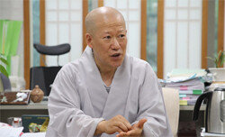 “1700년 된 ‘한국 대승불교 사상’ 처음으로 담았어요”