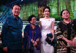 “로저비비에는 또 뭐야?”… 끝없이 나오는 김건희 명품 수수 의혹