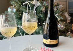 ‘요구르트 딸기 케이크’로 즐기는 크리스마스