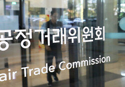 공정위, ‘불공정 수수료 약관’ 쿠팡이츠 제재 착수