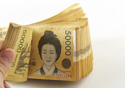 ‘100억 이상’ 부자들, 자산 비중 1위는 부동산