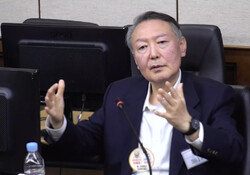 “계엄 당시 직접적 폭력 행사 찾기 어려워” 윤석열 1심 무기징역 선고